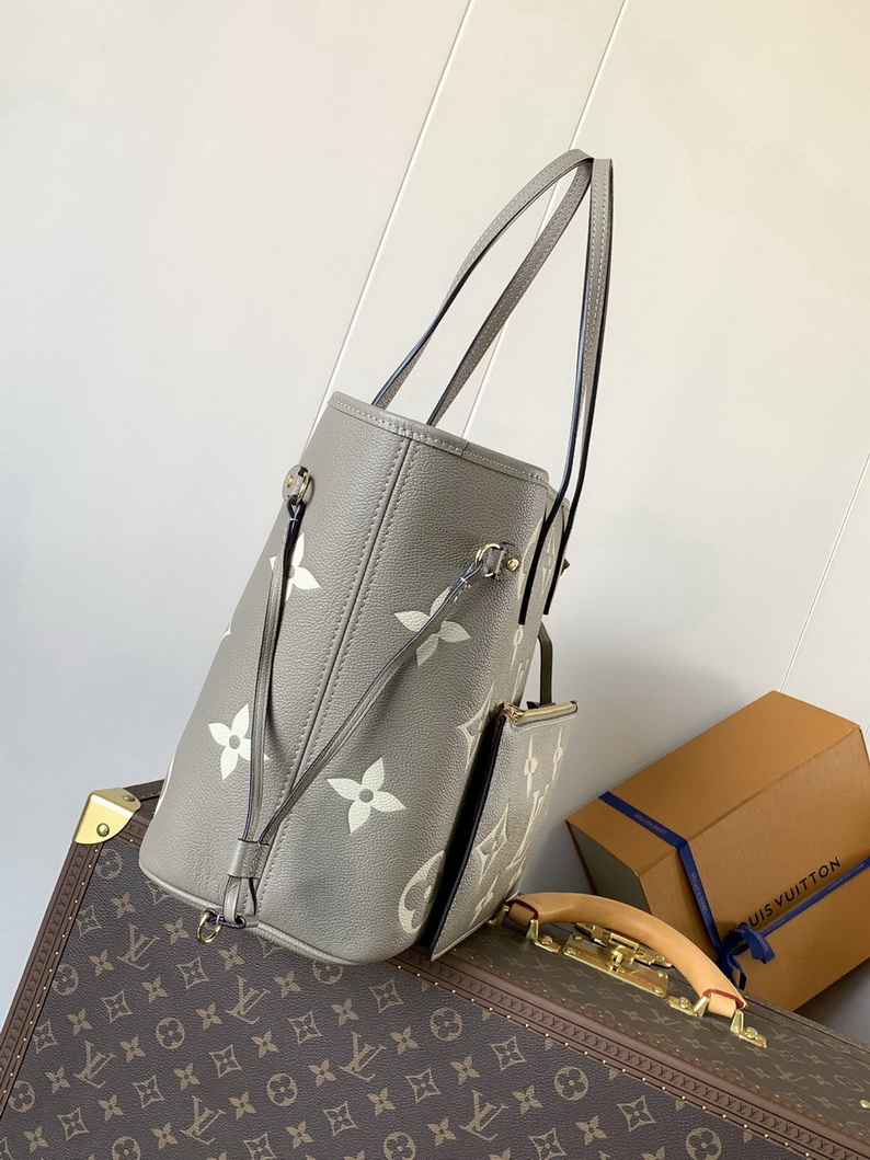 LV Bag-NFC(AAA)-650