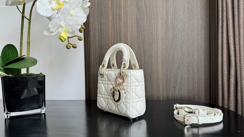 D*or handbags aaa(women)-671