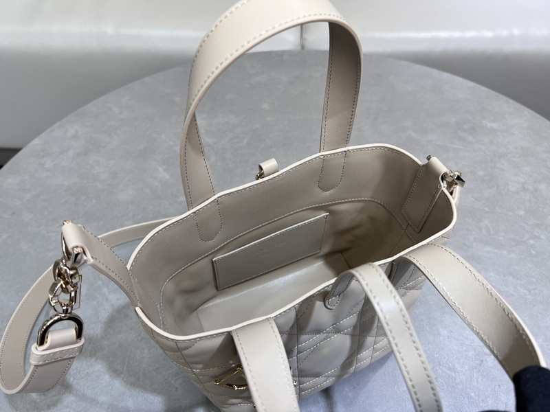 D*or handbags aaa(women)-685