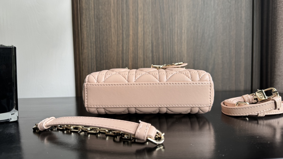 D*or handbags aaa(women)-700