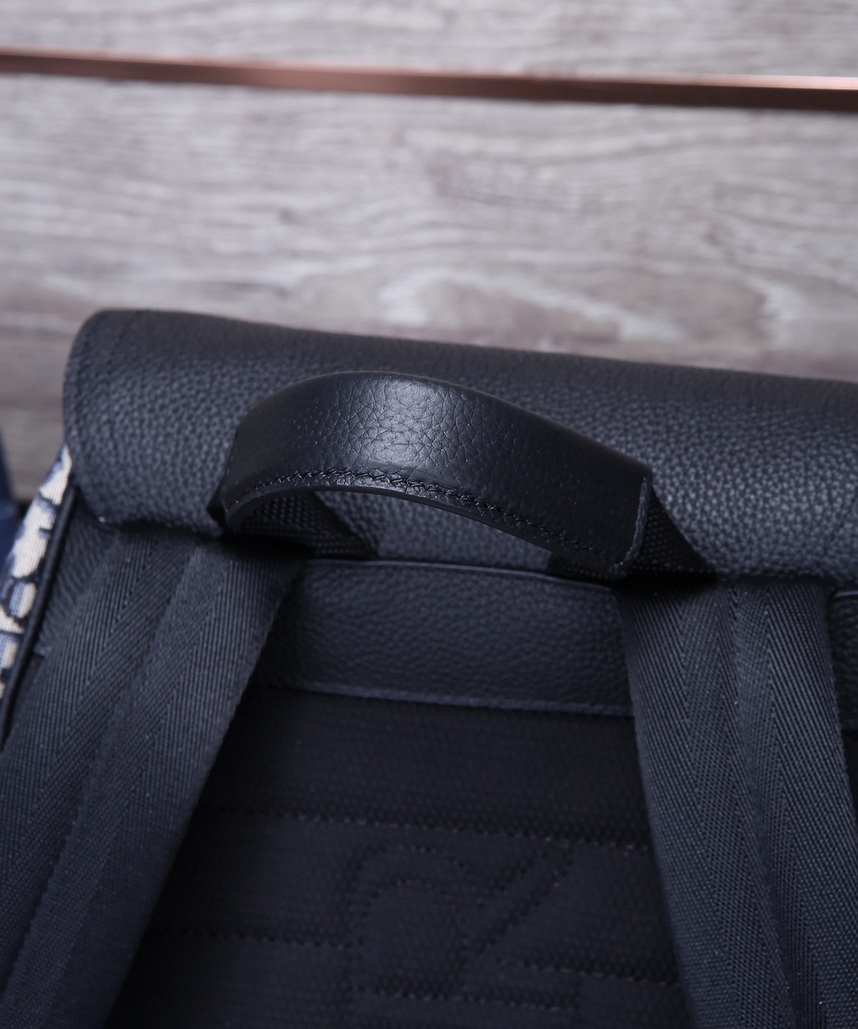 D*or backpack(aaa)-012