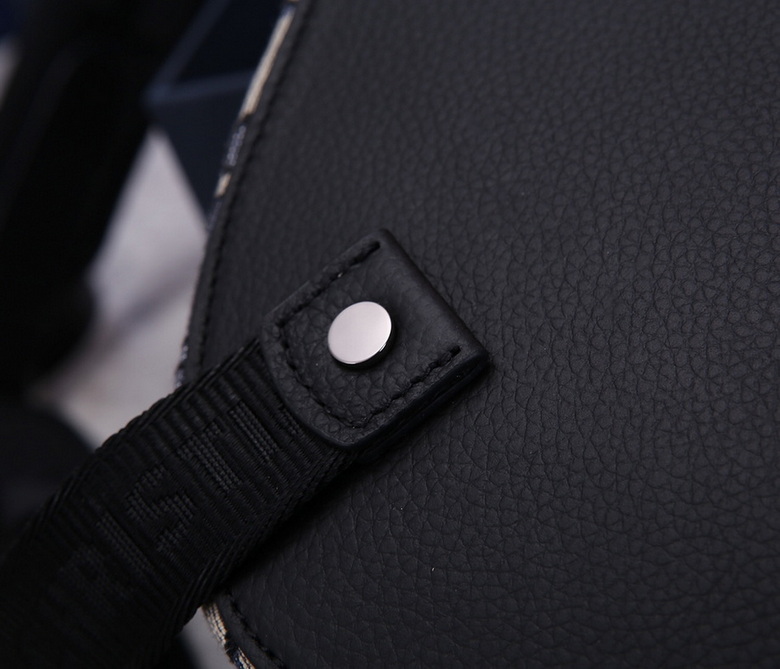 D*or backpack(aaa)-013