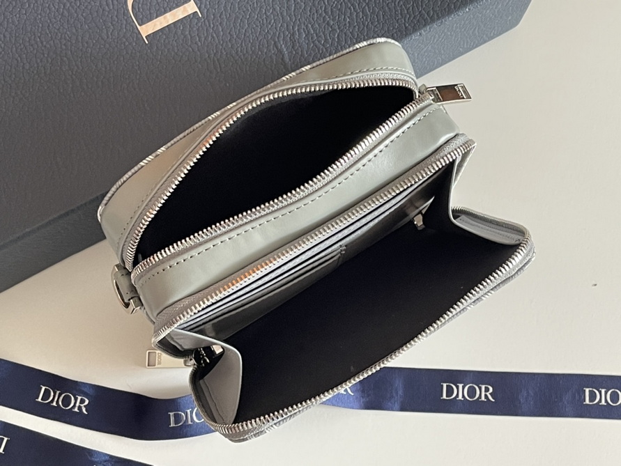 D*or handbags aaa(men)-017