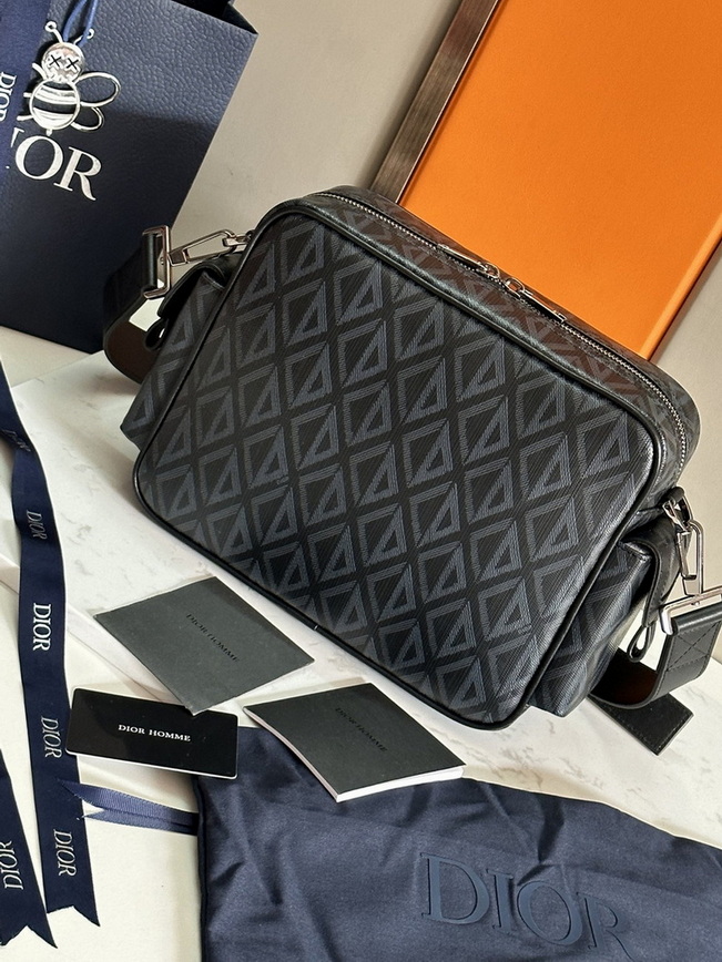 D*or handbags aaa(men)-018