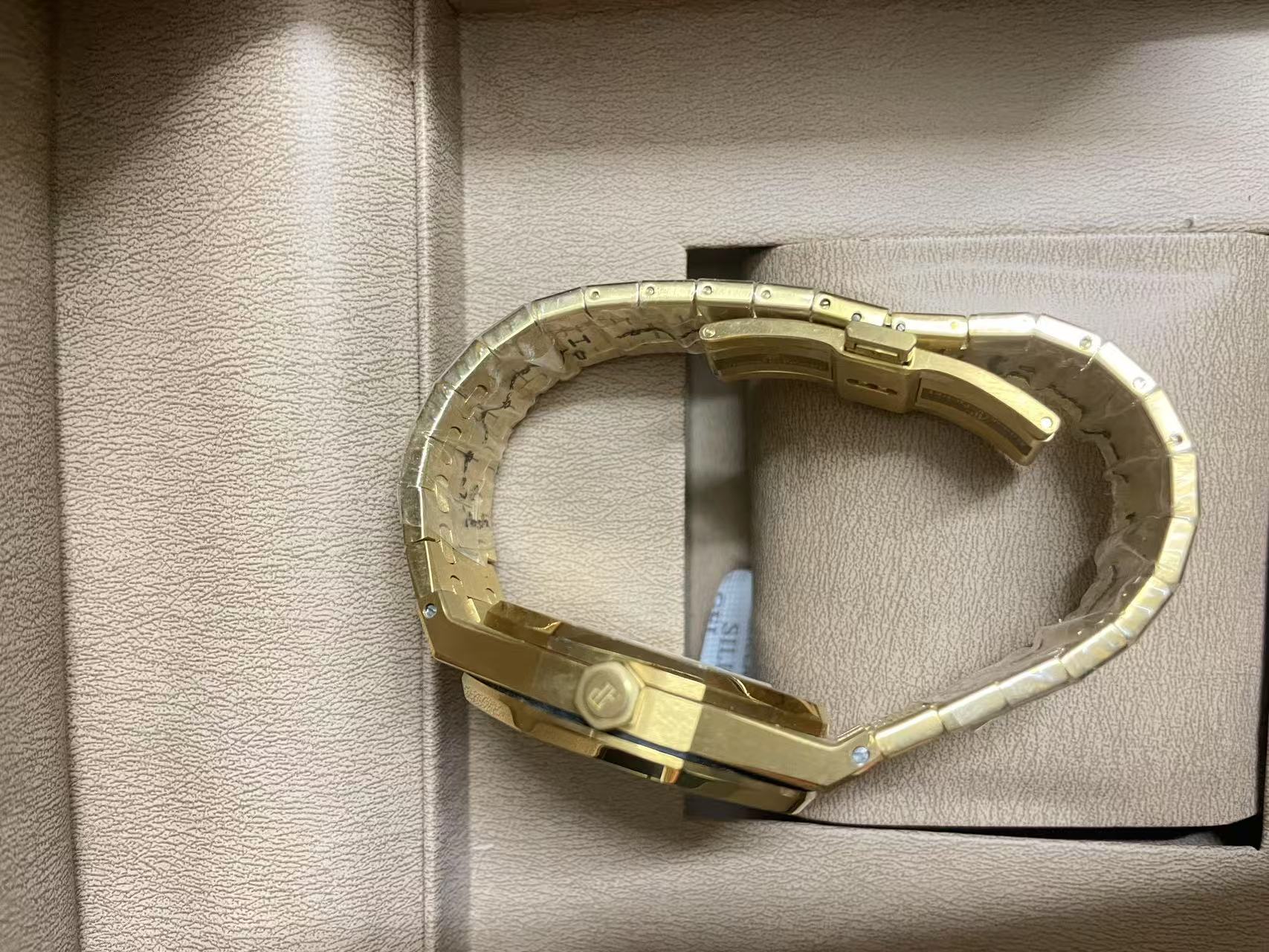 AP Mechanical Watch-051