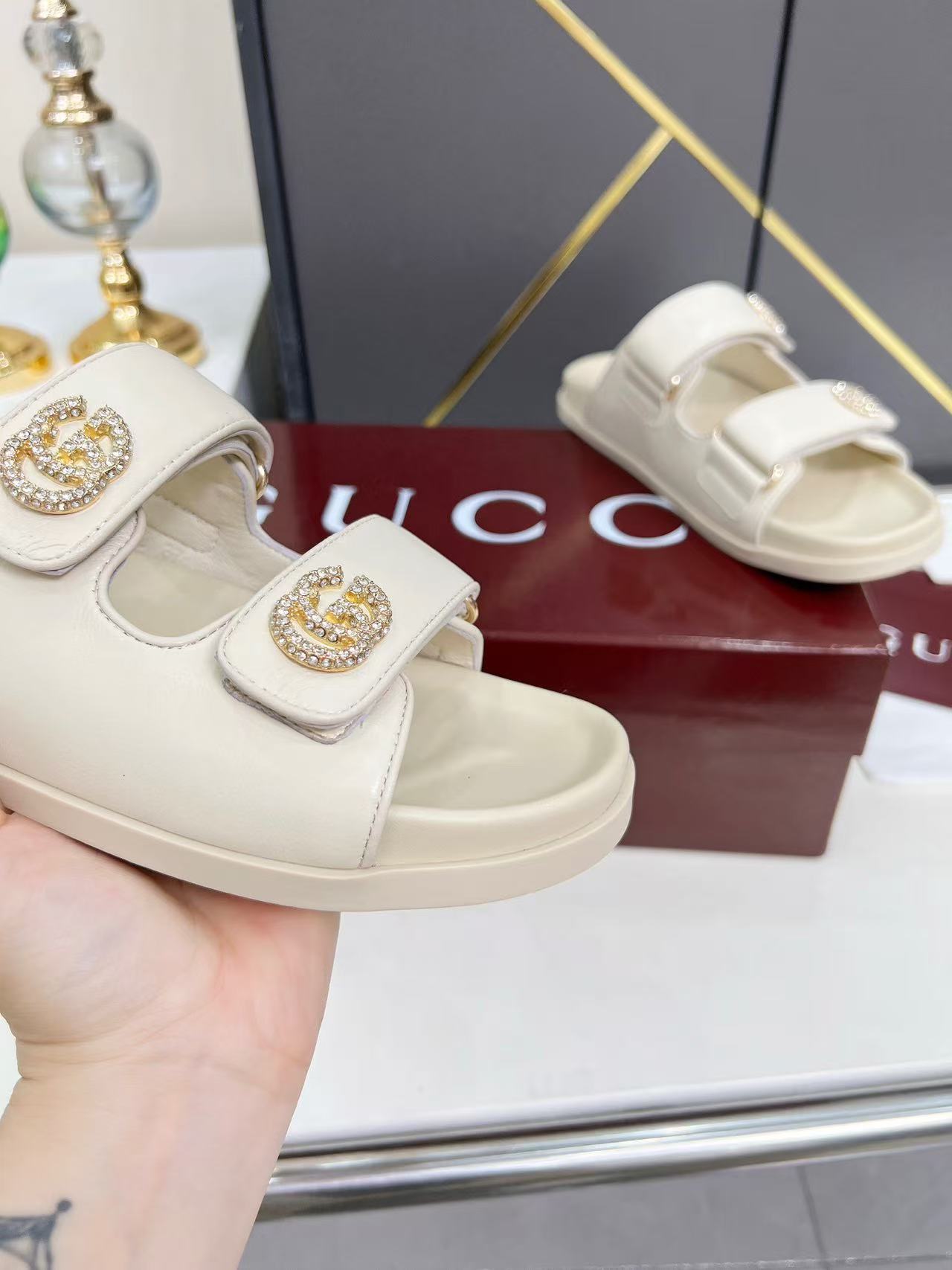 G*u*i slippers women(aaa)-185