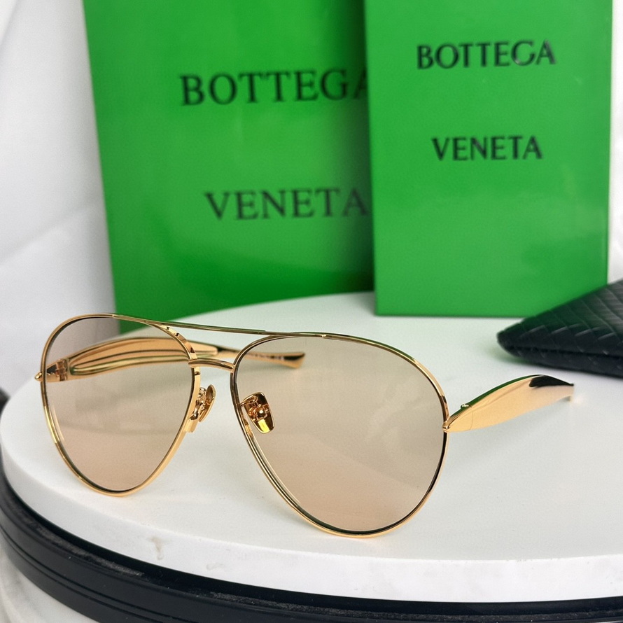 bo*te*ga Ve*ne*ta sunglasses(aaaa)-484