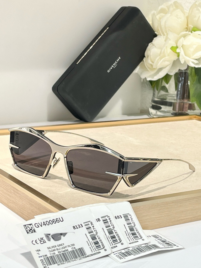 GIVENCHY Sunglasses(AAAA)-284