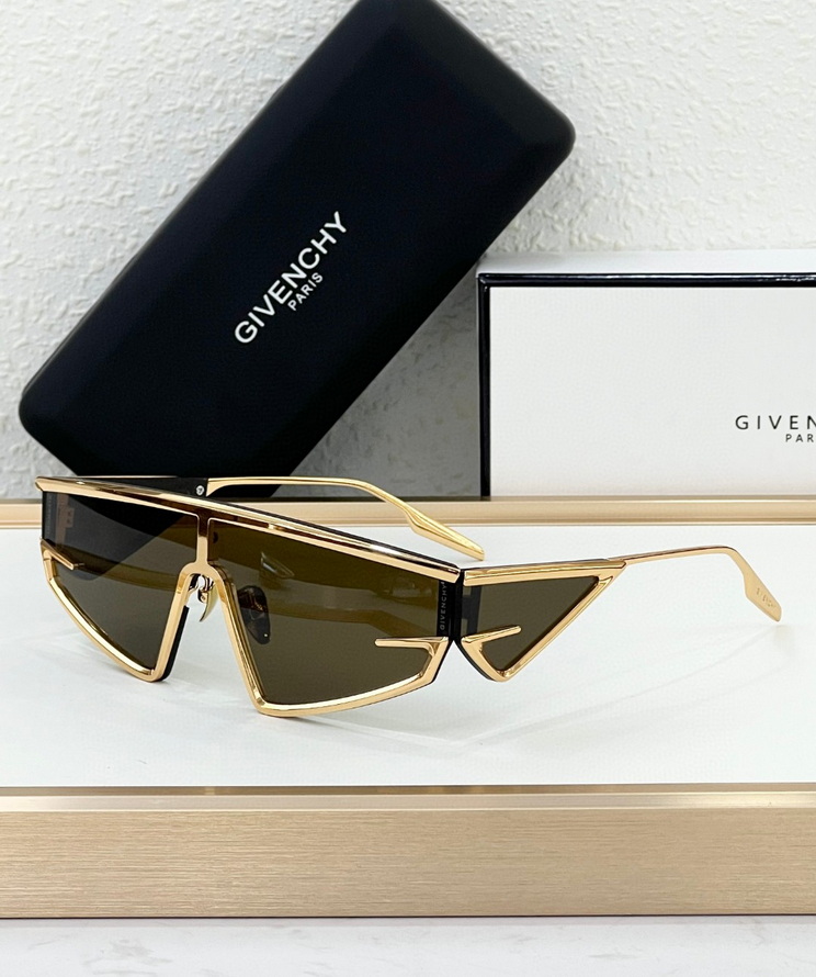 GIVENCHY Sunglasses(AAAA)-205