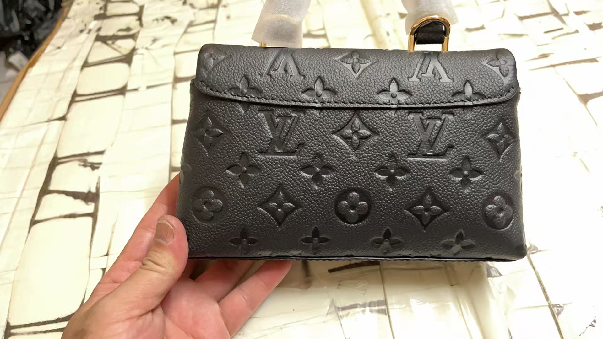 LV Handbags AAA(Women)-1997