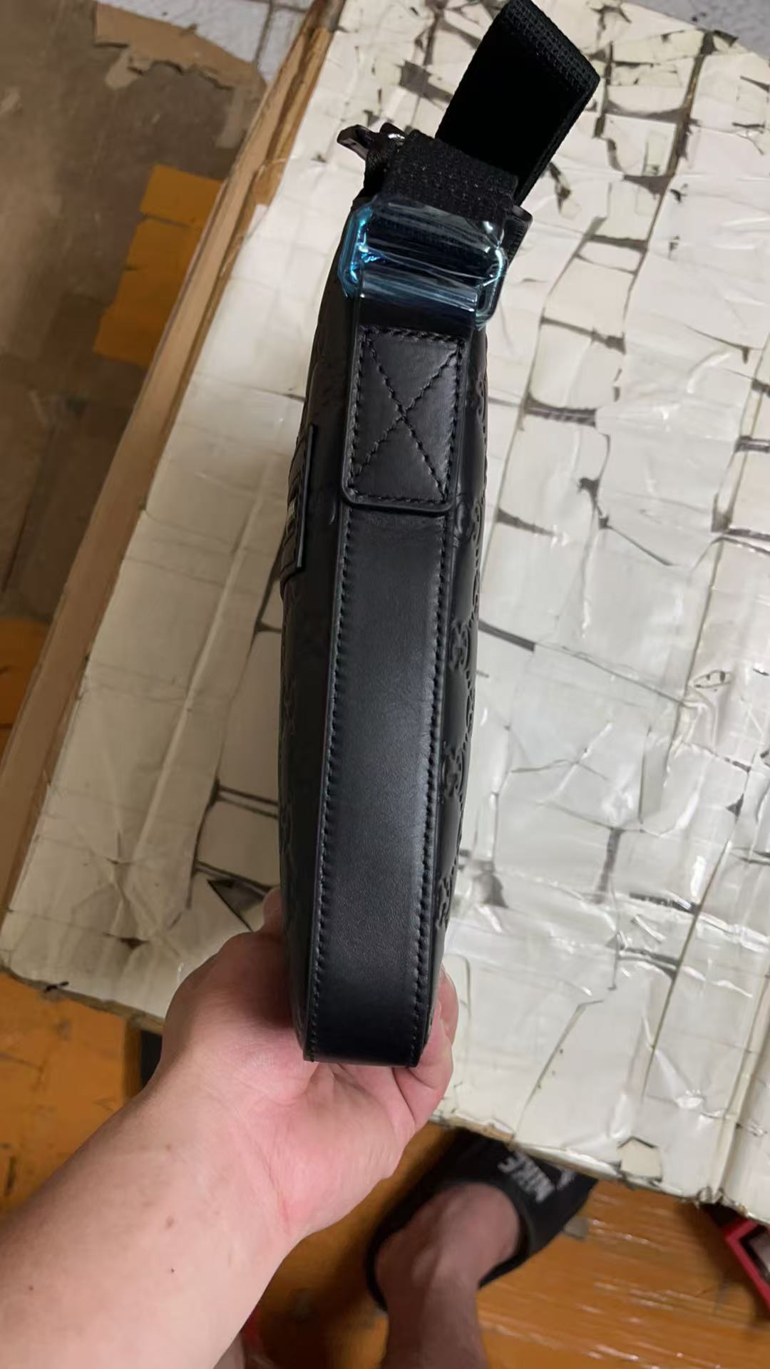 G*u*i handbags aaa(men)-037