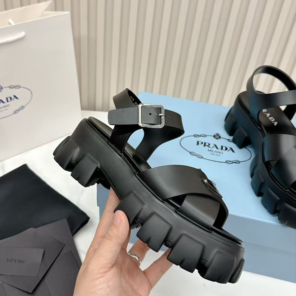 Pra*a slippers women(aaa)-018