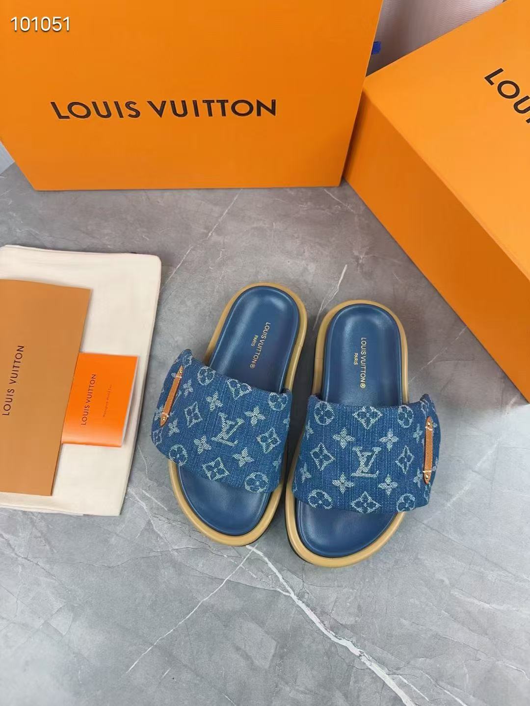 LV Slippers(AAA)-075