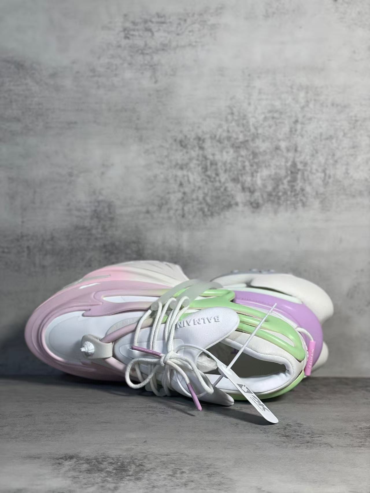 Balmain Shoes(AAA)-009