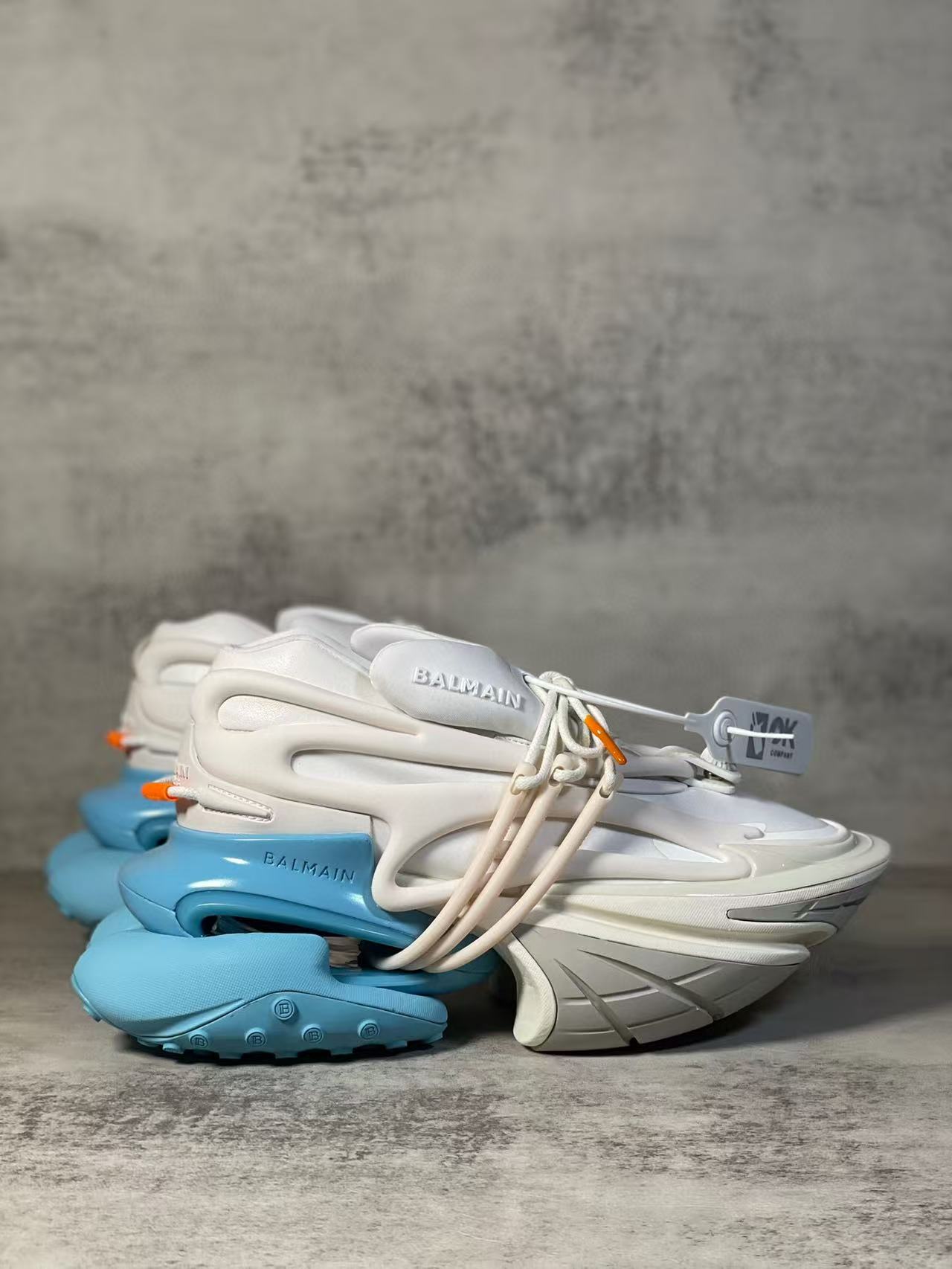 Balmain Shoes(AAA)-011