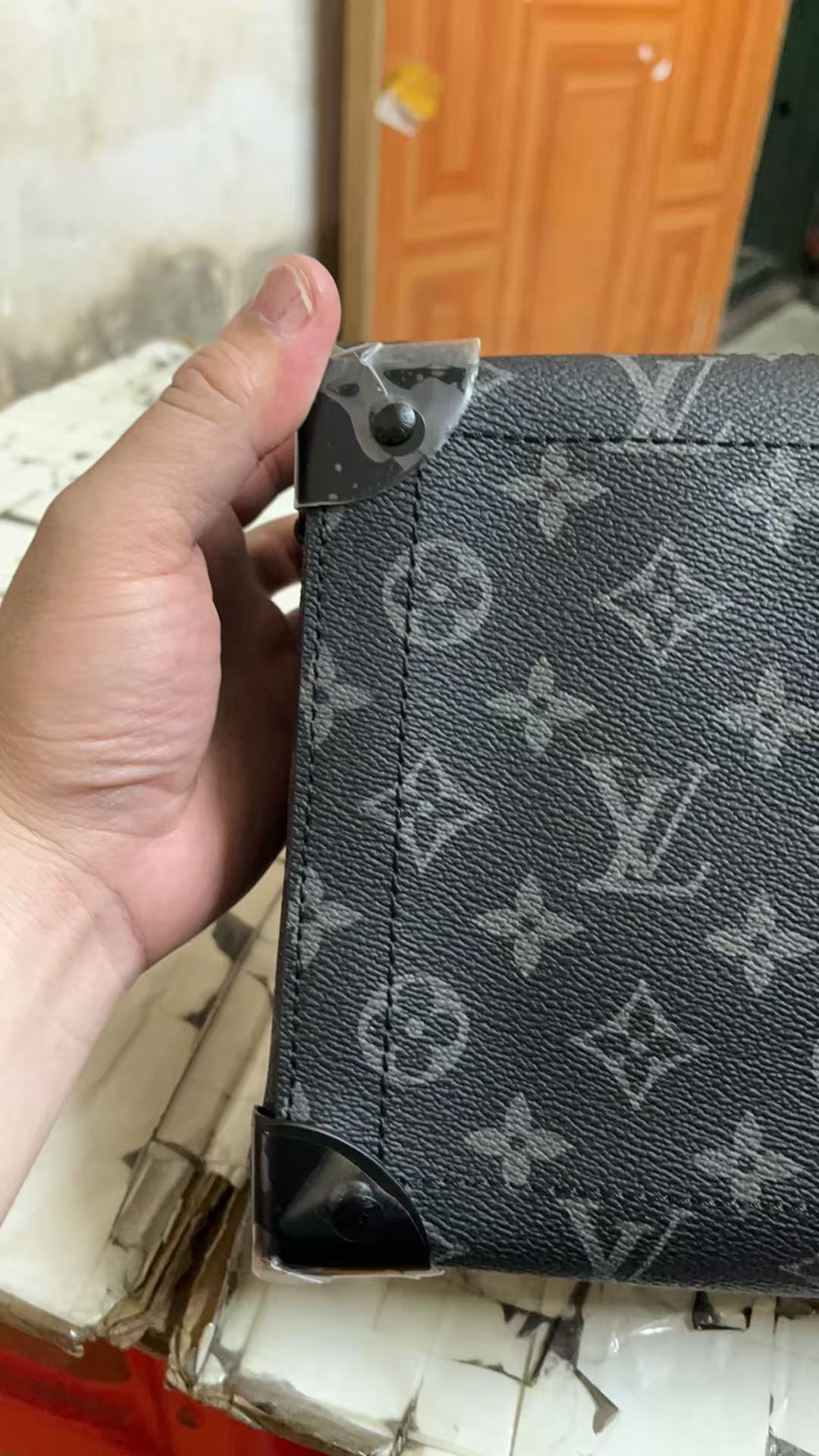 LV Handbags AAA(Women)-2005