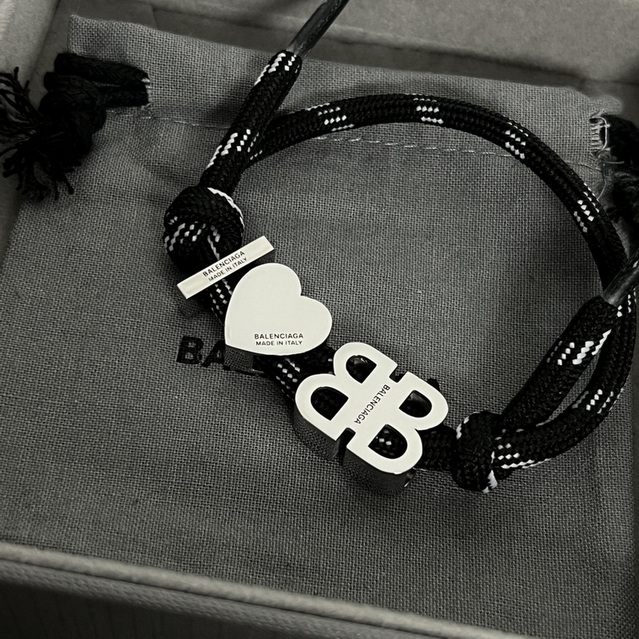 Balenciaga Bracelet-008
