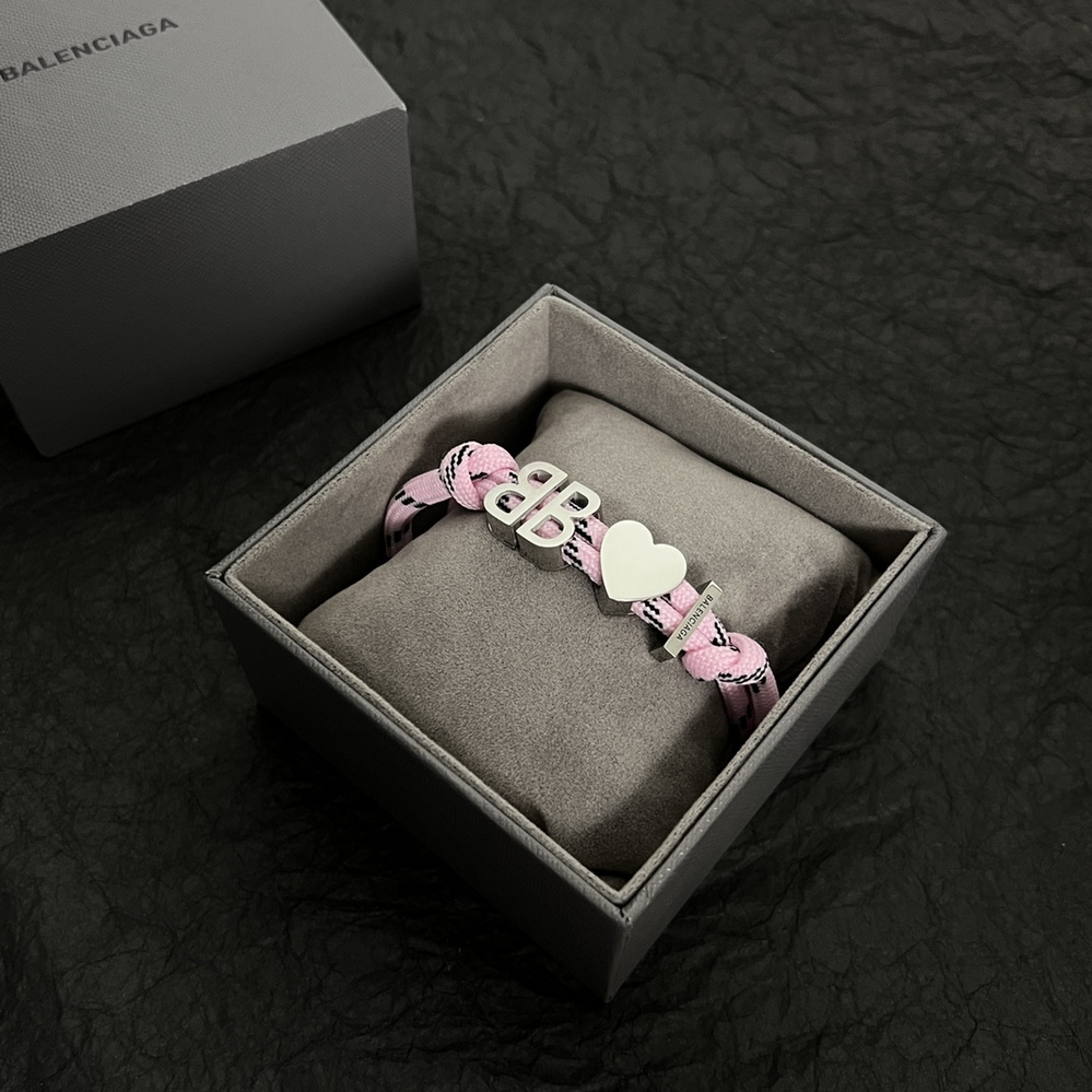 Ba*len*cia*ga bracelet-011