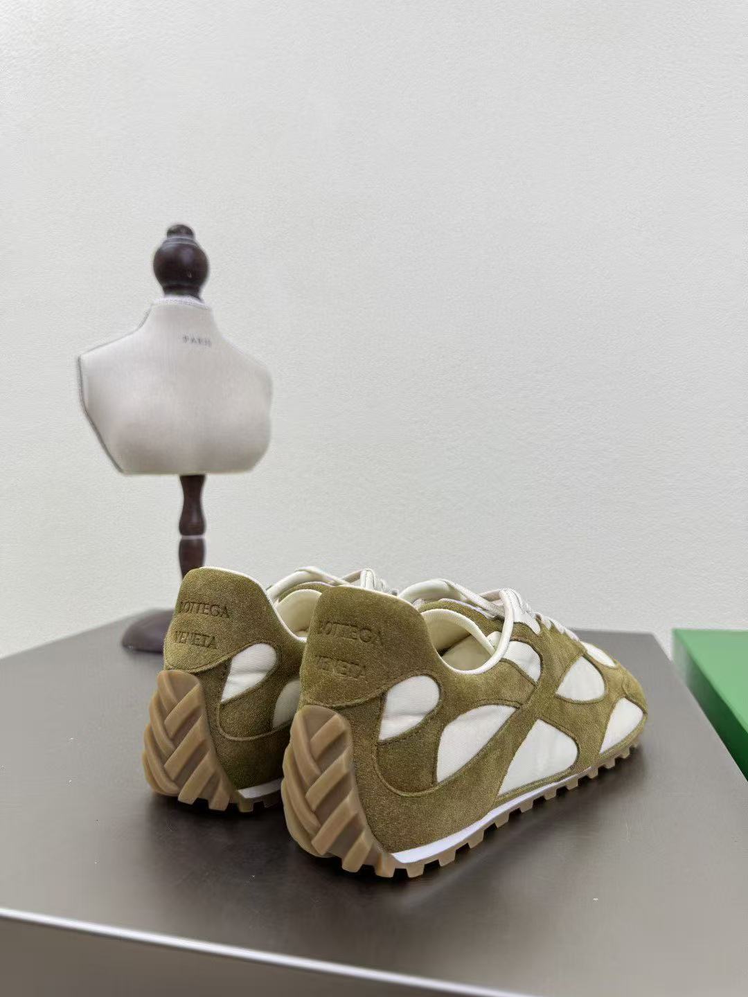 bo*te*ga Ve*ne*ta shoes(aaa)-039