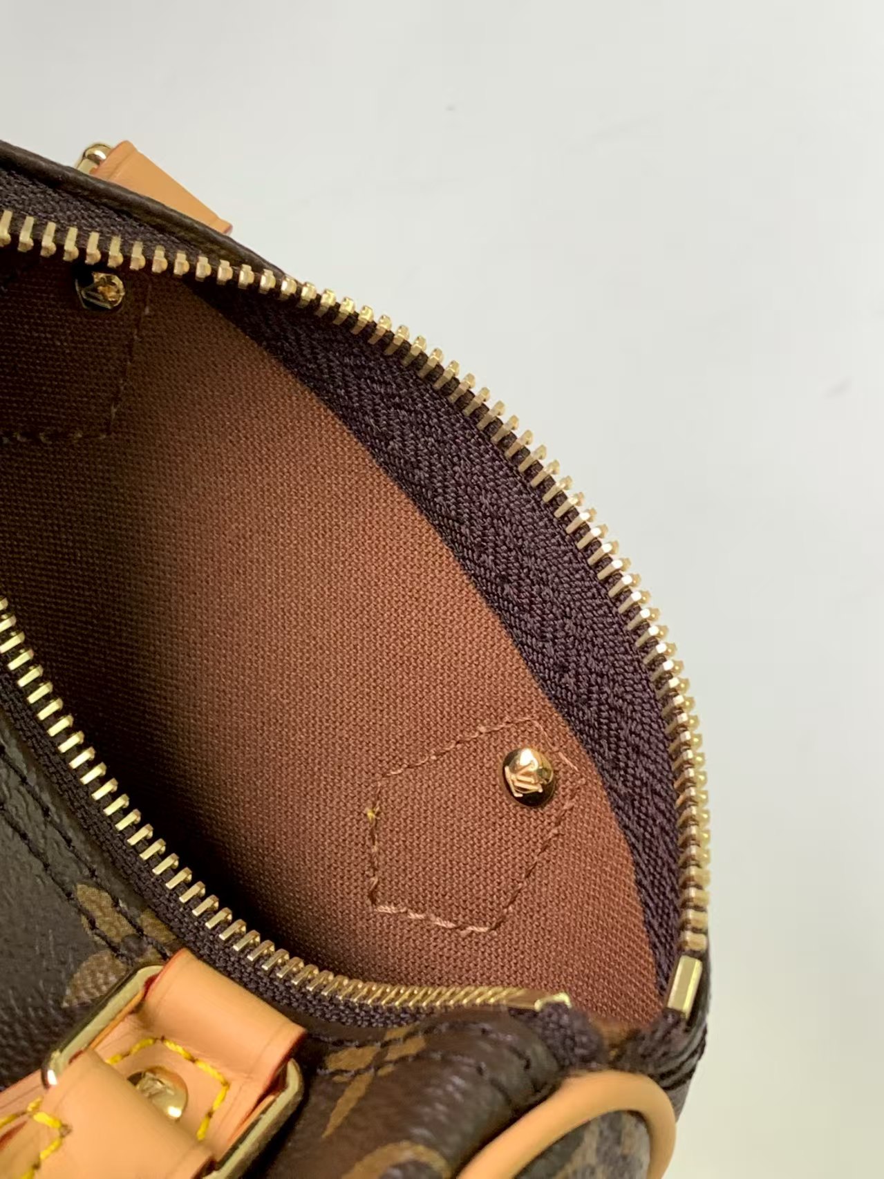 LV Handbags AAA(Women)-2008