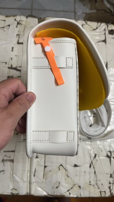 Go*ard handbags aaaa(men)-039