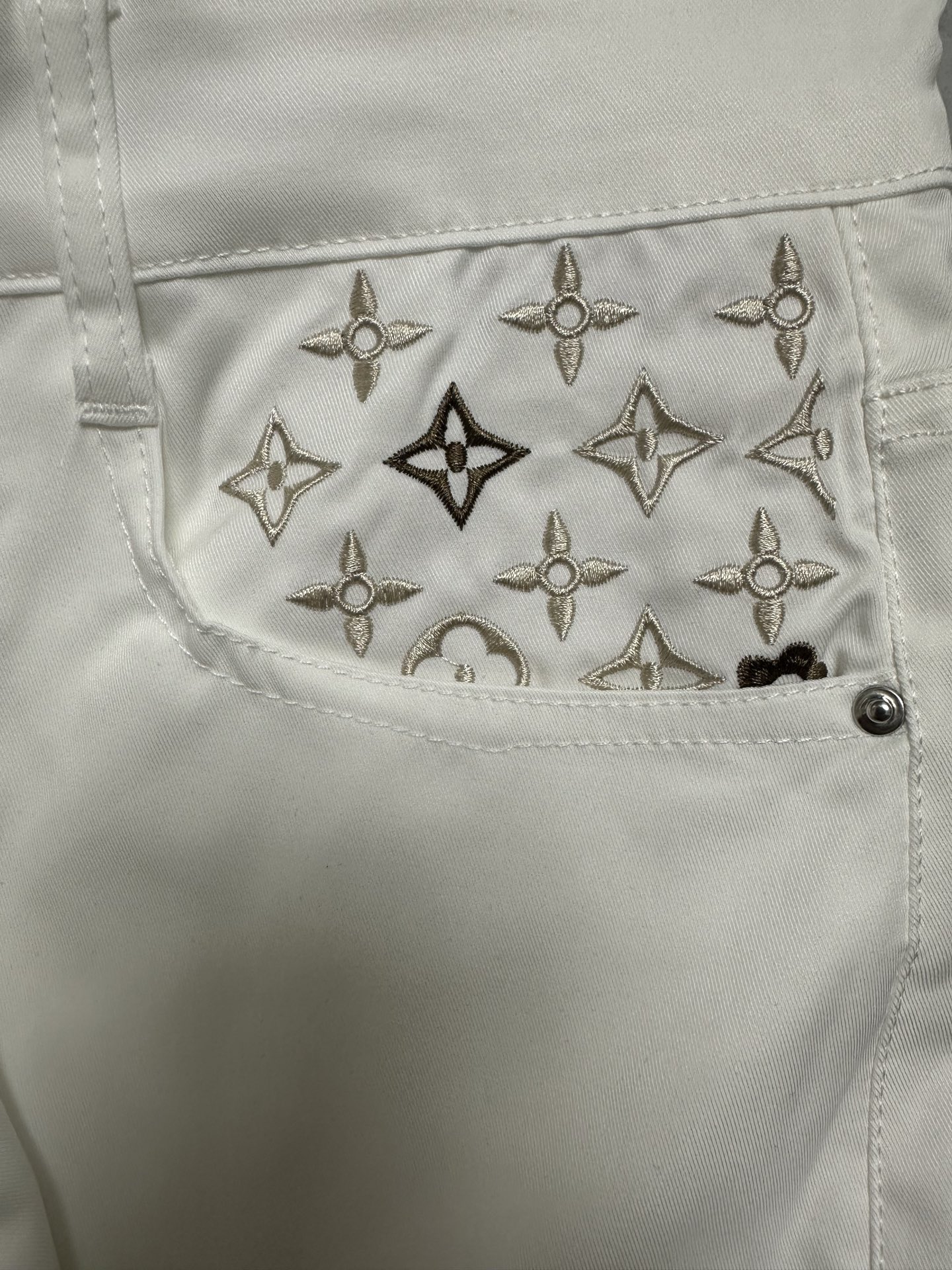 LV Jeans-054