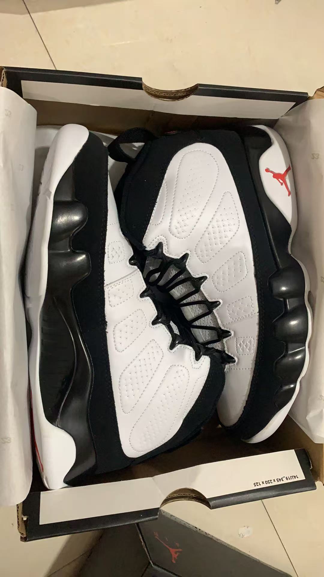 Air Jordan 9 Retro-019