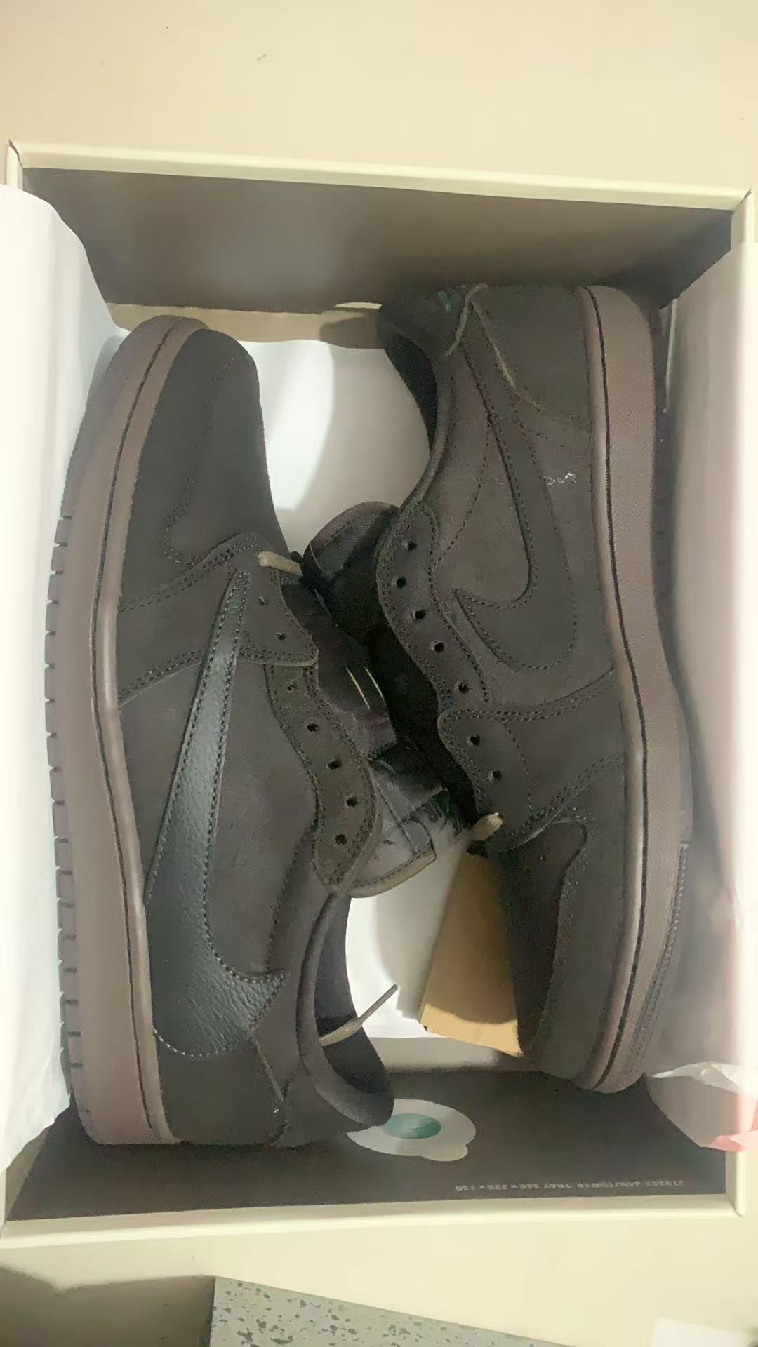 Air Jordan 1 Retro Low-332