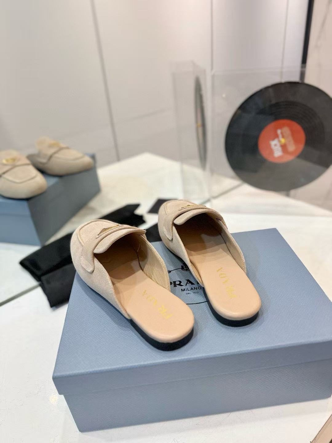 Pra*a slippers women(aaaa)-025