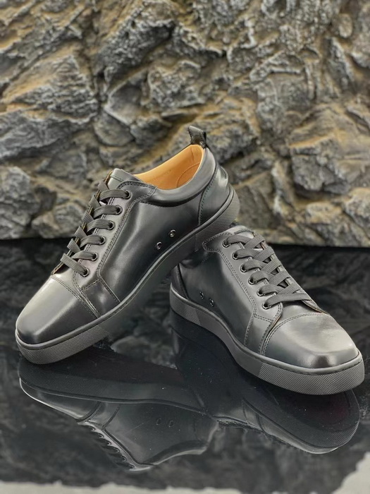 CL Men Shoes-545