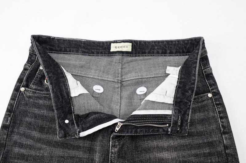 G*u*i jeans-005