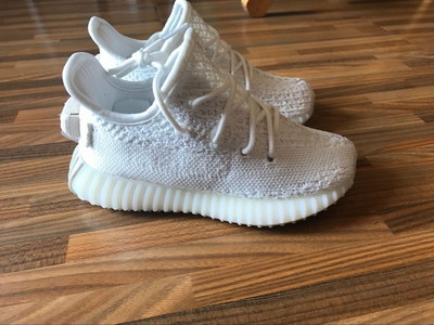 Authentic Adidas Yeezy 350 Boost V2 (kids)-001