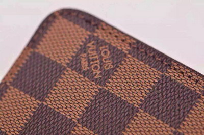 LV Wallets AAA(Men)-002