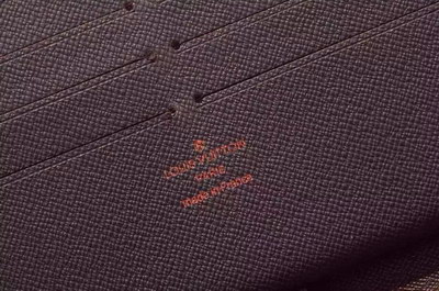 LV Wallets AAA(Men)-001