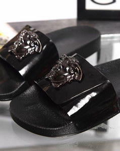 Versace Slipper Women(AAA)-009