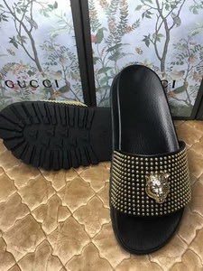 G*u*i slipper(aaa)-135